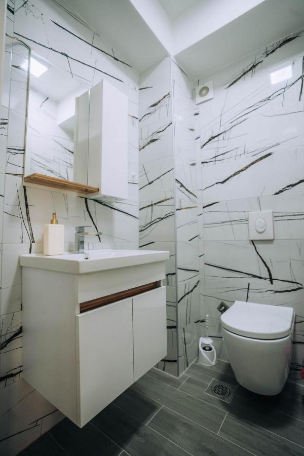 Darki Apartments 4 - Very Central 100 Square Meters,Two Bedrooms,Free Parking Ohrid Eksteriør bilde