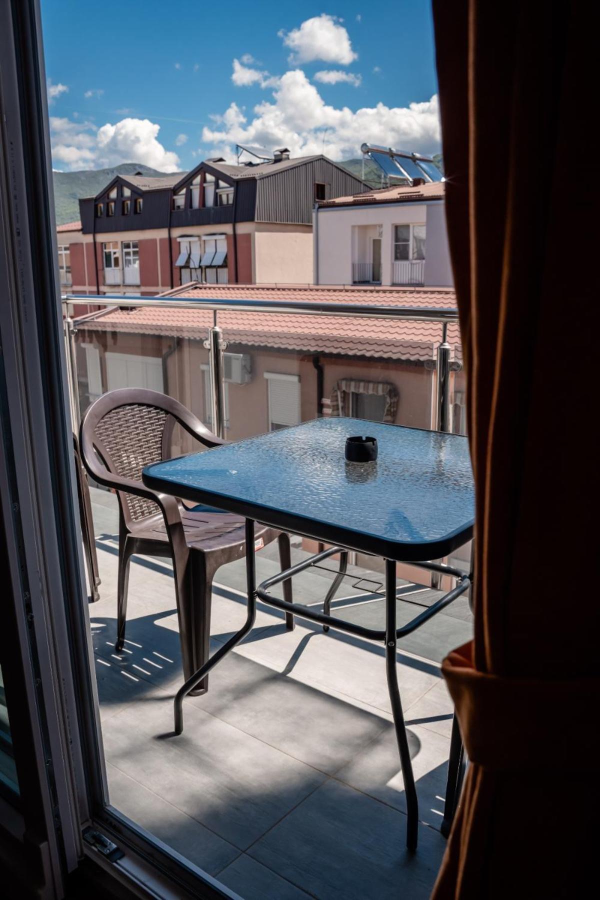 Darki Apartments 4 - Very Central 100 Square Meters,Two Bedrooms,Free Parking Ohrid Eksteriør bilde